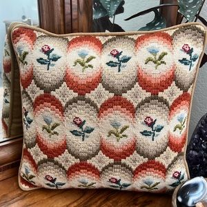 Vintage Hand Stitched Zippered Pillow Case With Pillow Tan/ Rose Floral Design